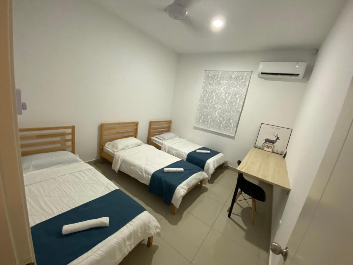Desaru Happy Guest House D Esterno foto